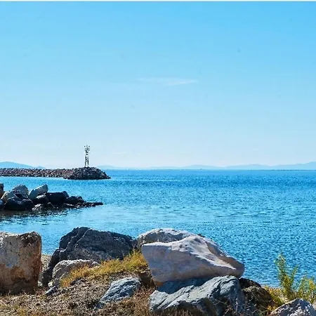 Holiday home Liva Seaside Nikiti (Sithonia)